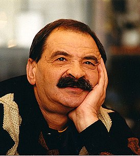 Илья Олейников