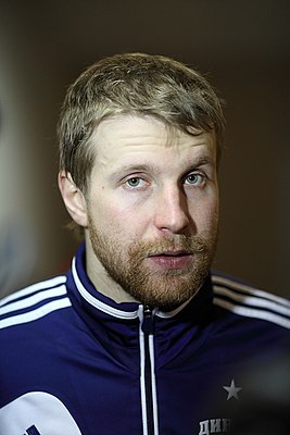 Леонид Комаров