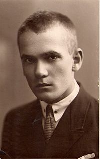 Максим Лужанин