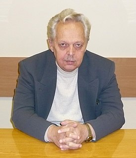 Эдуард Дмитриевич Днепров