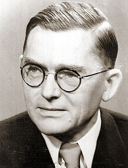 Александр Завадский