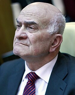 Евгений Григорьевич Ясин
