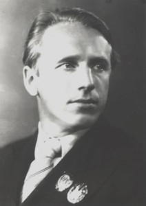 Алексей Ермолаев