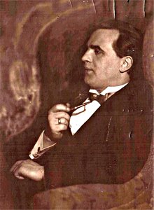 Павел Медведев