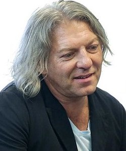 Александр Олейников