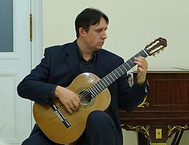 Дмитрий Нилов