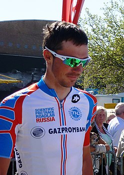 Александр Серов