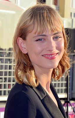 Нора Арнезедер