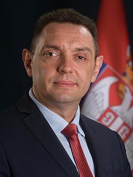 Александр Вулин