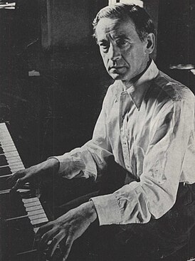 Александр Перфильев