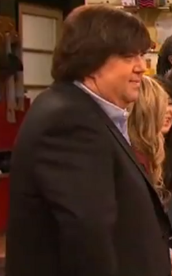 Дэниэл Джеймс Шнайдер