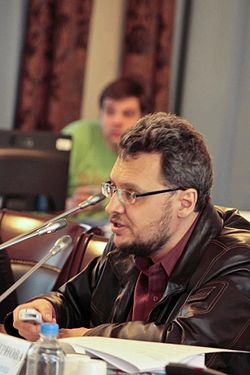 Павел Романов