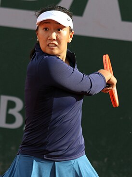 Клер Лю