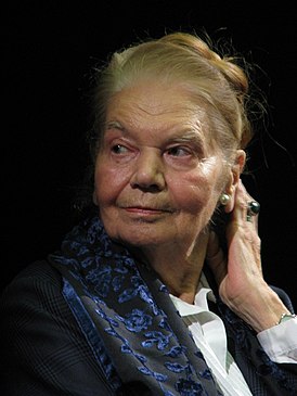 Юлия Хартвиг