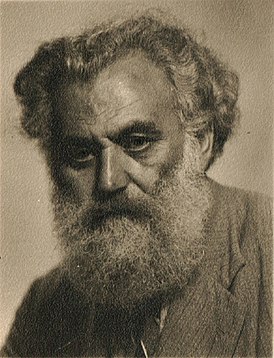 Андрей Николов