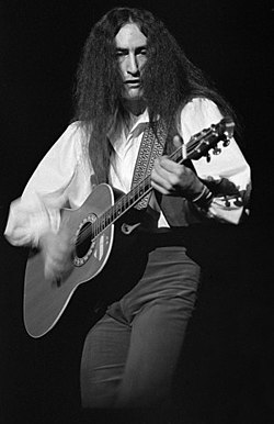 Кен Хенсли