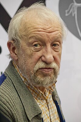 Анатолий Васильев