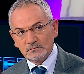 Савик Шустер