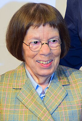 Линда Хант