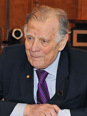 Жорес Иванович Алфёров