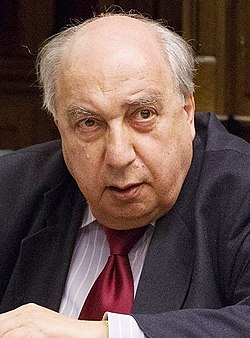 Александр Оганович Чубарьян